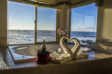 Adobe resort yachats - The Adobe Resort is an independently owned full service resort located right on the edge of the Pacific Ocean, just one mile north of the small coastal town of Yachats. Nearly all